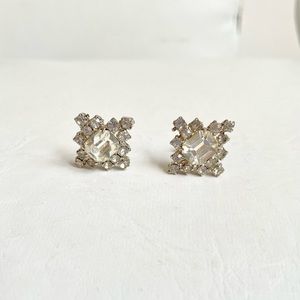 VINTAGE SIGNED CORO CLEAR RHINESTONE CRYSTALS SCREW BACK EARRINGS